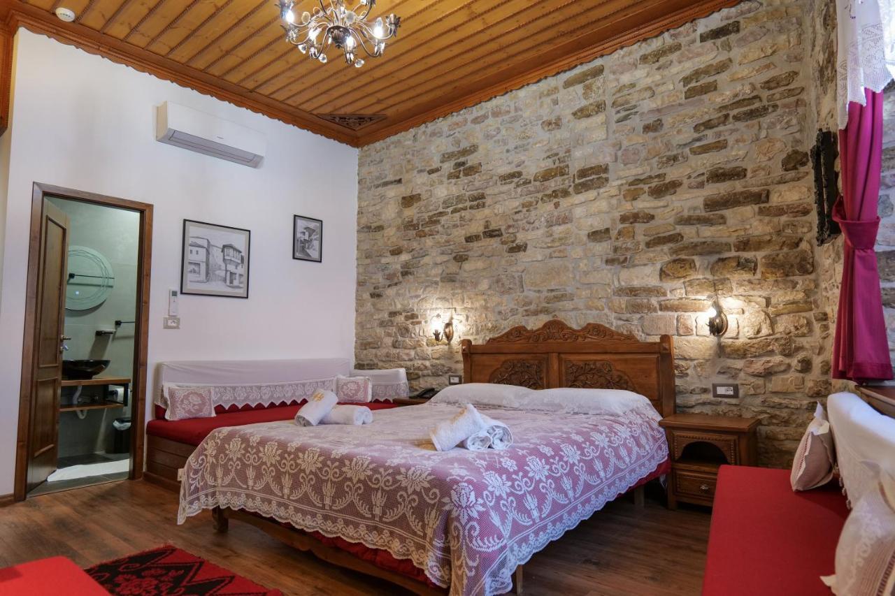 Hotel Bineri Гірокастра Екстер'єр фото