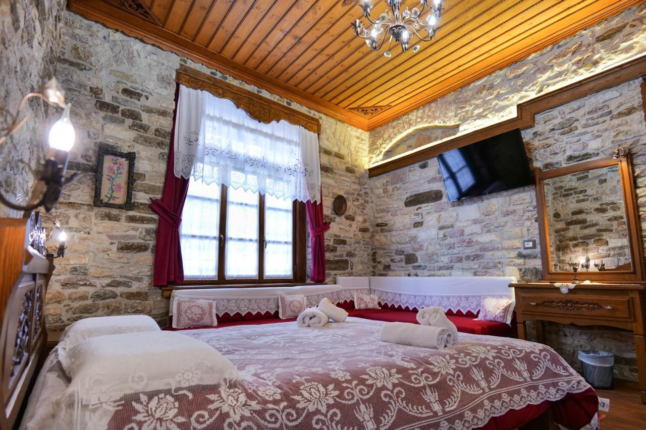 Hotel Bineri Гірокастра Екстер'єр фото