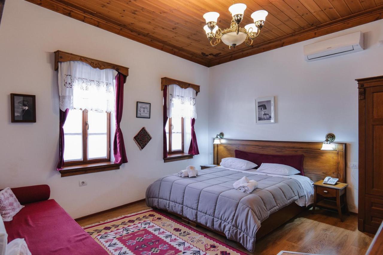 Hotel Bineri Гірокастра Екстер'єр фото