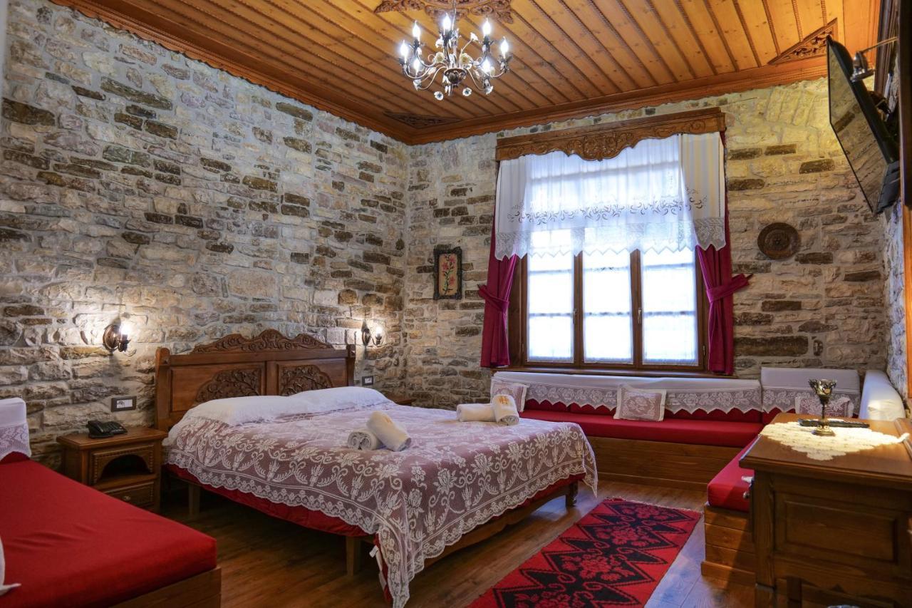 Hotel Bineri Гірокастра Екстер'єр фото