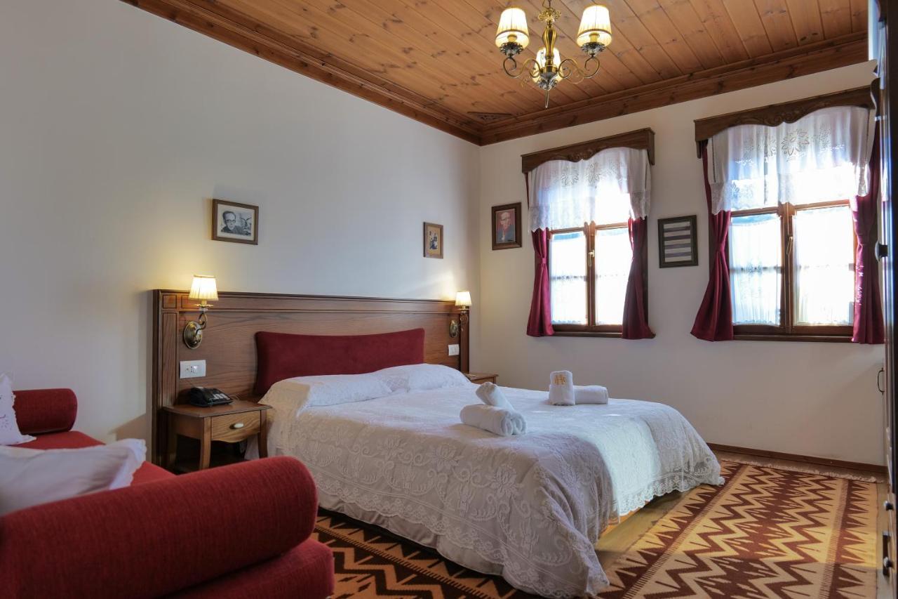 Hotel Bineri Гірокастра Екстер'єр фото