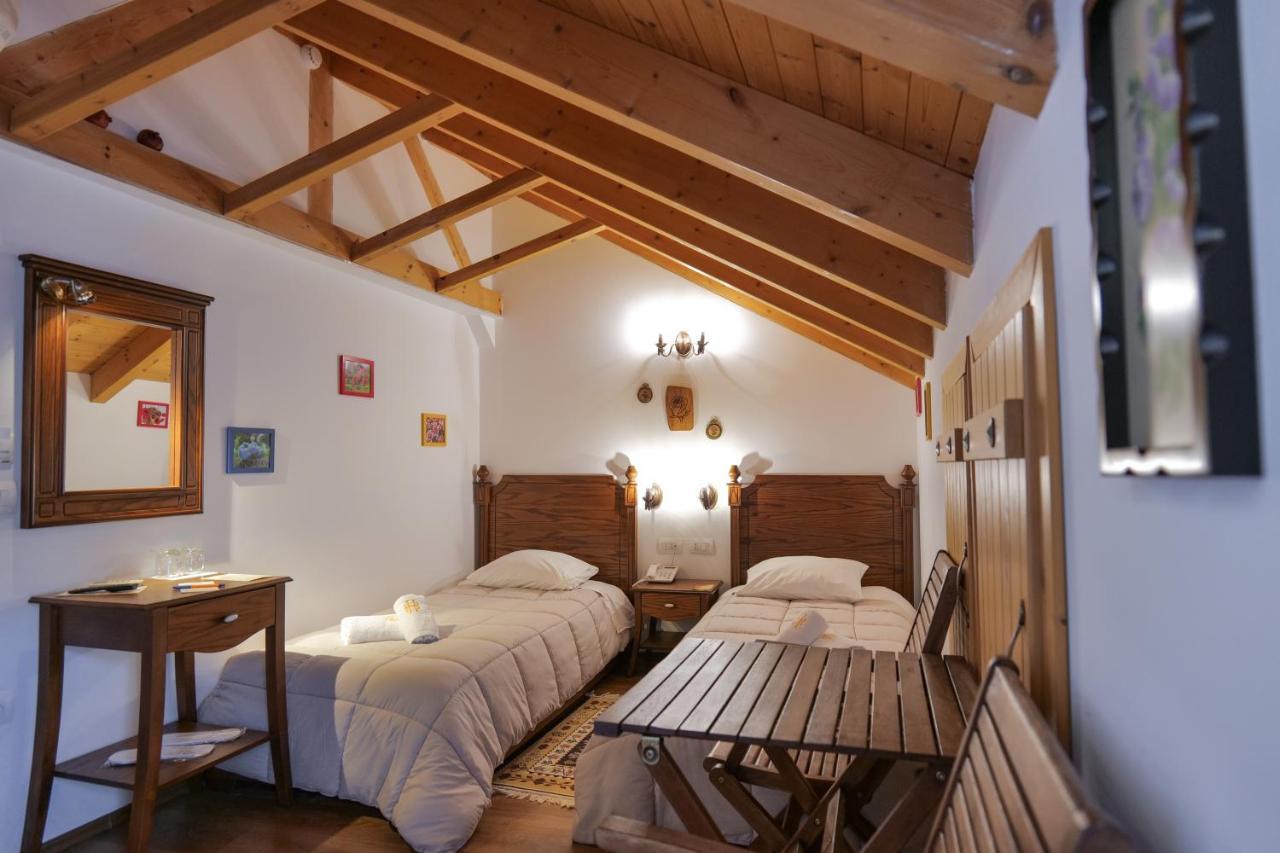 Hotel Bineri Гірокастра Екстер'єр фото