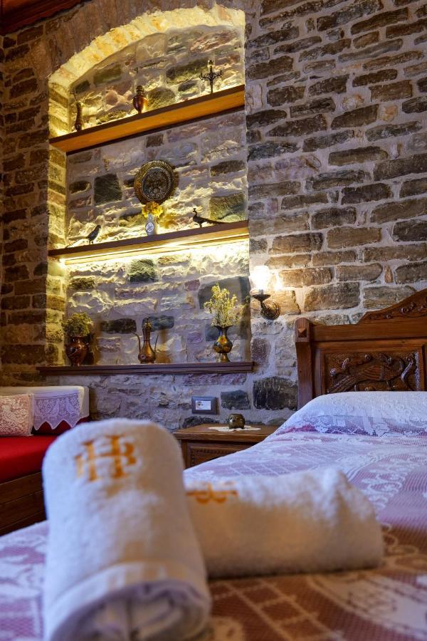 Hotel Bineri Гірокастра Екстер'єр фото