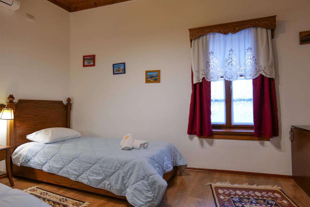 Hotel Bineri Гірокастра Екстер'єр фото